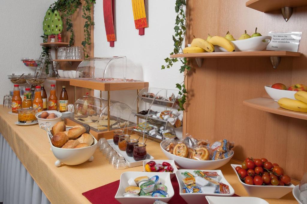 Hotel Koenig Remscheid Buitenkant foto